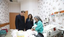 Kızıltepe’de yeni yılın ilk bebeği Ahmet Aras oldu