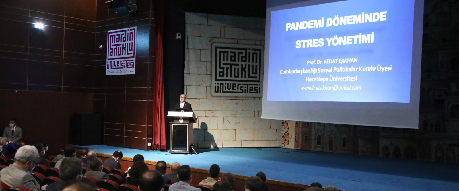 Mardin’de “Pandemi Döneminde Stres Yönetimi” konferansı düzenlendi