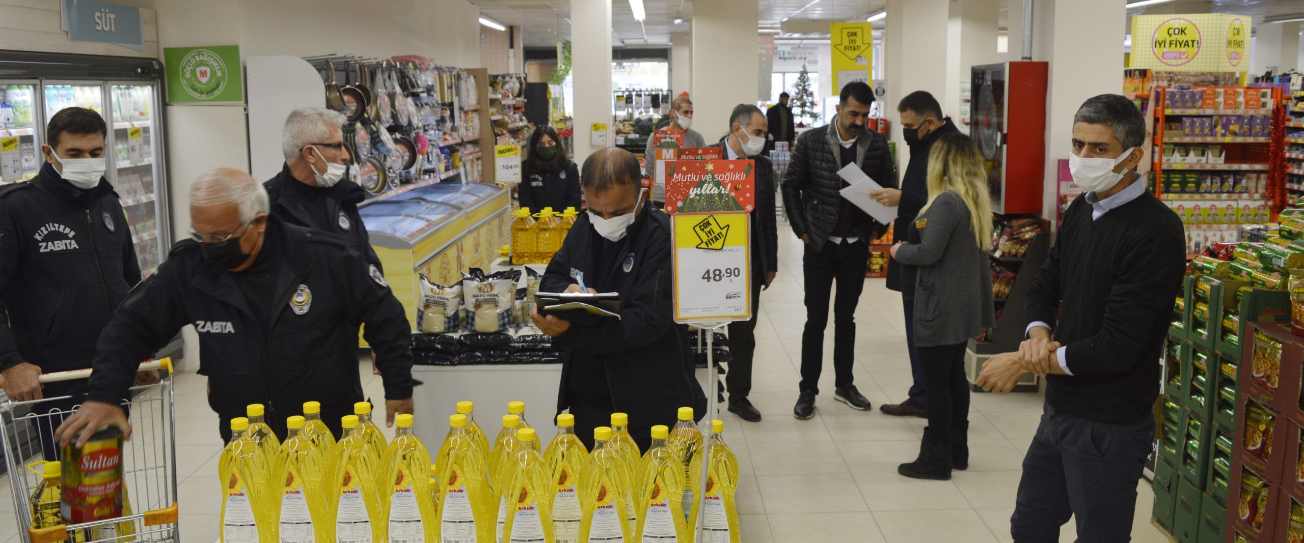 Kızıltepe’deki marketlere fahiş fiyat denetimi yapıldı