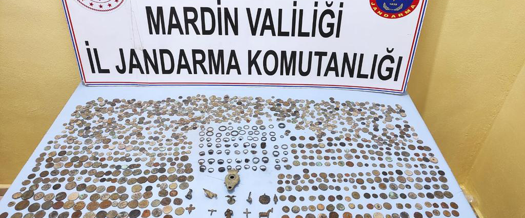 Mardin’de tarihi eser kaçakçılığı: Sikke ve yüzükler ele geçirildi