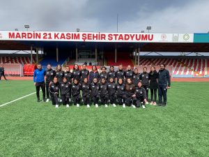 Kızıltepe Kadın Futbol takımı Batman ekibiyle 2-2 berabere kaldı