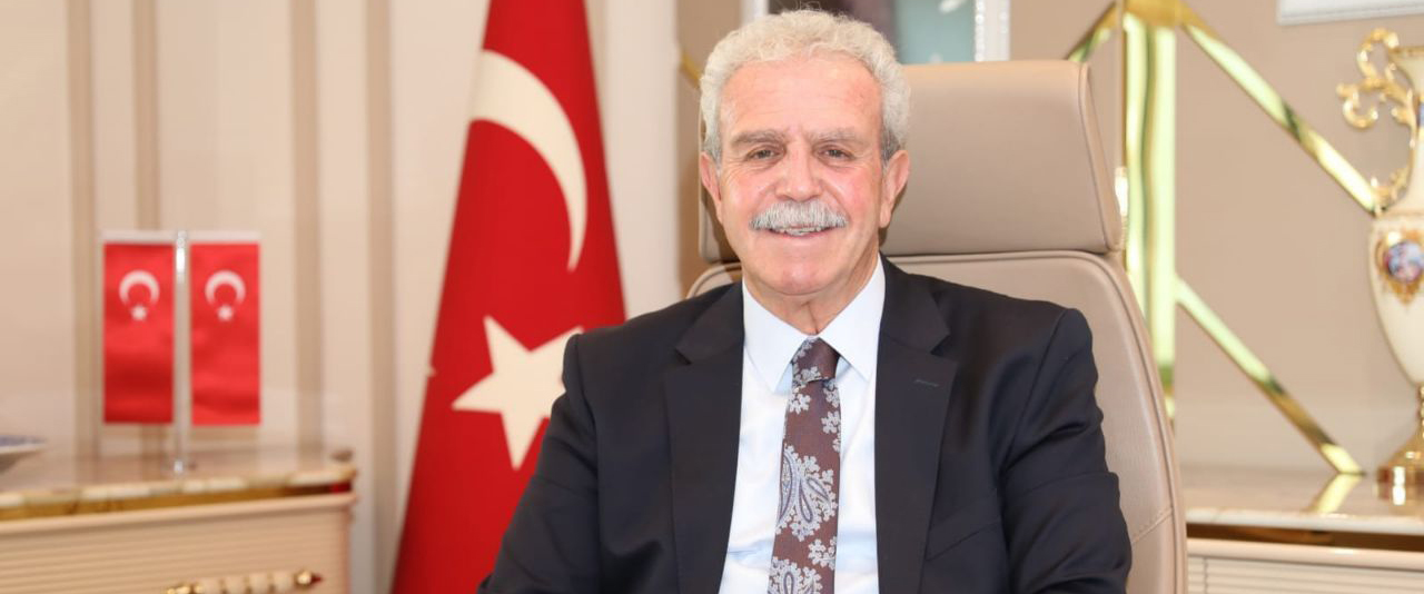  Artuklu Belediye Başkanı Tutaşı istifa etti