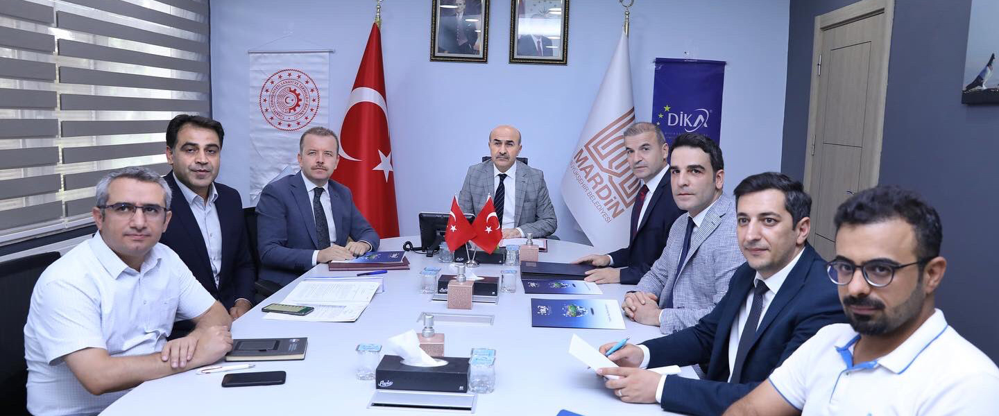 Mardin’de 2 projenin protokol imza töreni yapıldı