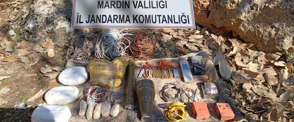 Mardin’de arazi aramasında PKK’ya ait mühimmat ele geçirildi