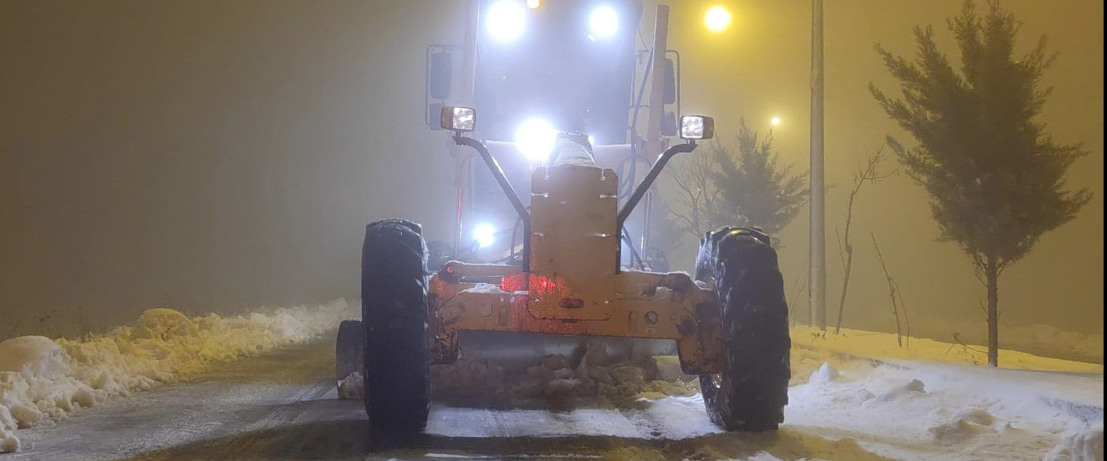 Mardin’de karla mücadele çalışmaları devam ediyor
