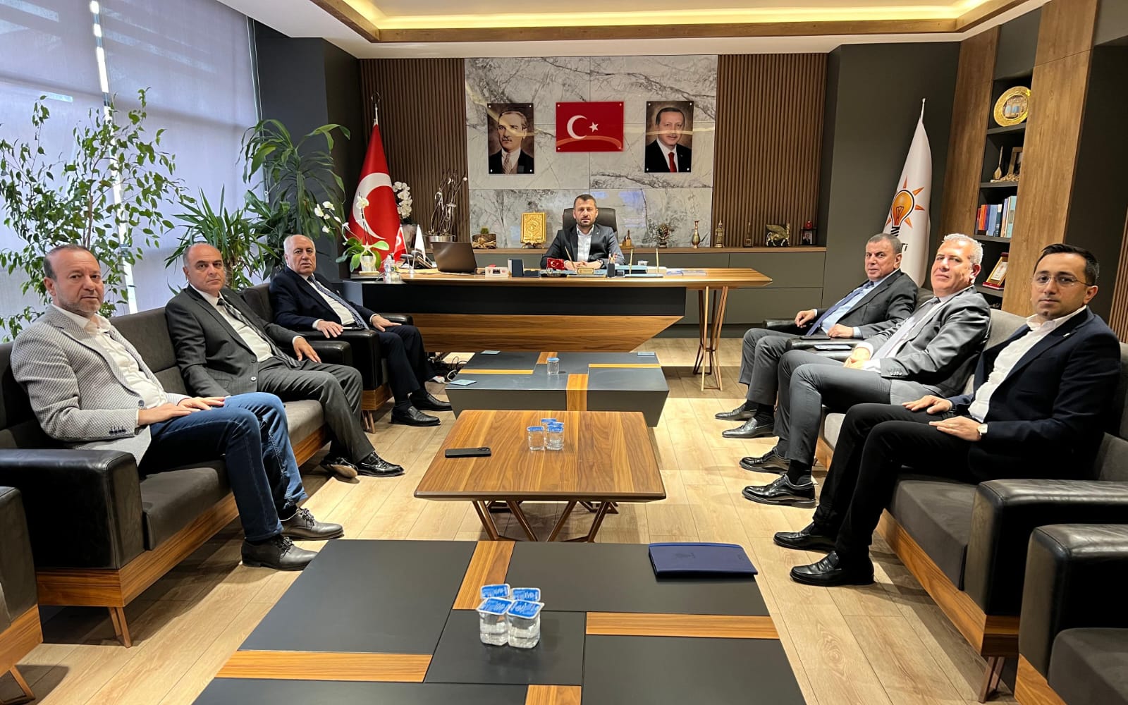 AK Partili belediye başkanları toplantısı