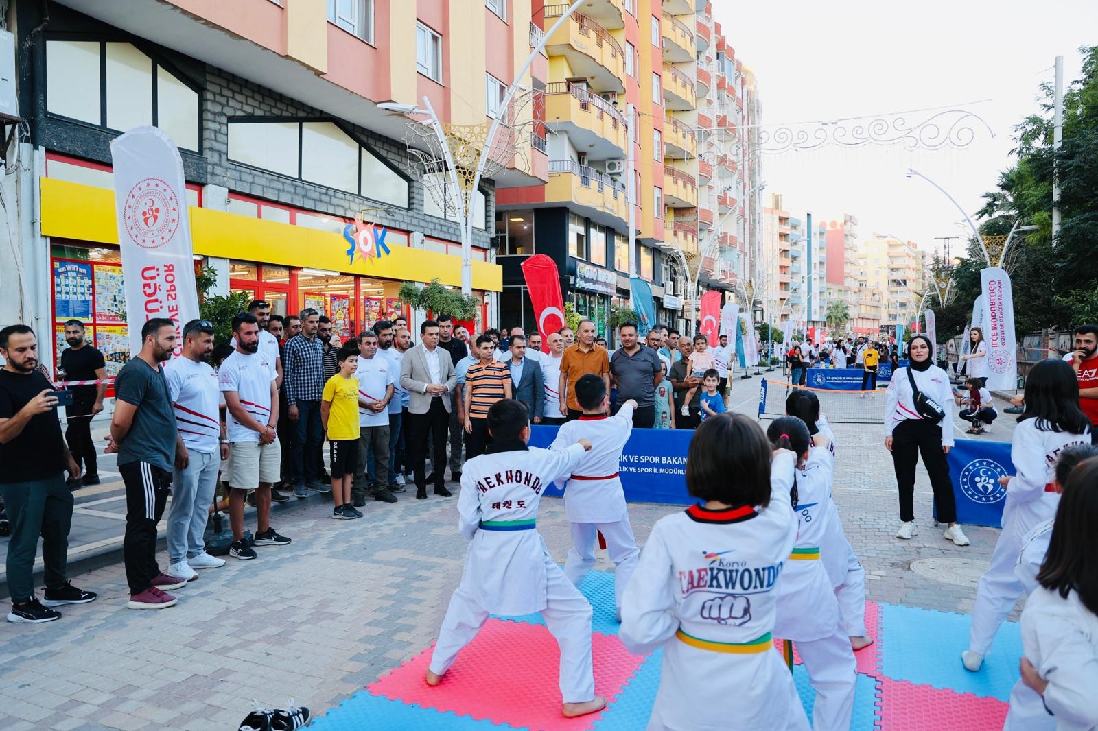 Kızıltepe’de spor okulları açılış töreni gerçekleştirildi